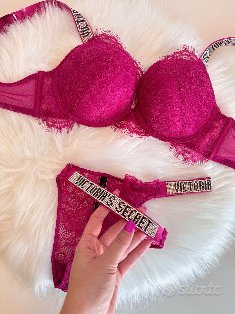 Lingerie Victoria Secret nuovo - Abbigliamento e Accessori In vendita a  Vercelli