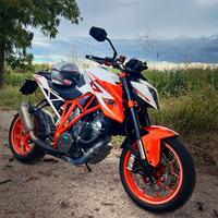 Ktm 1290 Super Duke R Special Edition (2016) Akra.