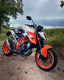Ktm 1290 Super Duke R Special Edition (2016) Akra.