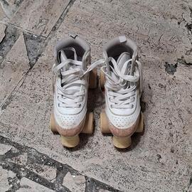 Pattini a rotelle misura 34