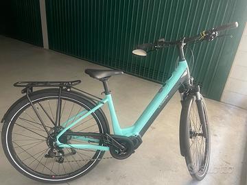 Bici Bianchi pedalata assistita