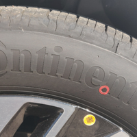 Pneumatici 235/55 R 18 104 V