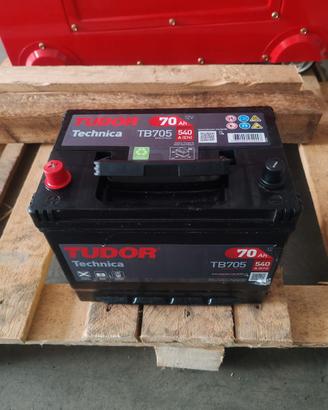 Batteria auto 70ha NUOVA