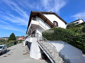 Appartamento a San Fermo della Battaglia 3 locali