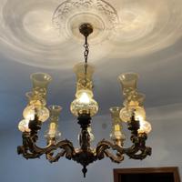 Coppia di lampadari in bronzo