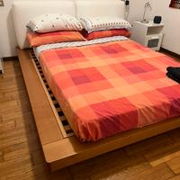 Letto matrimoniale con contenitore