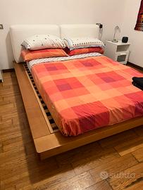 Letto matrimoniale con contenitore