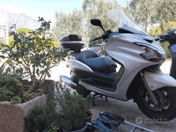 Yamaha Majesti 400 anno 2010