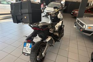 Honda xadv