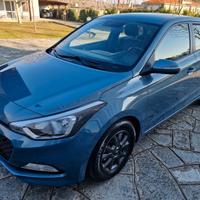 Hyundai i20 1.2 GPL 75cv Econext Blackline
