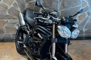 Triumph Speed Triple 1050 RS 2010