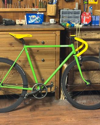 Bici da corsa scatto fisso