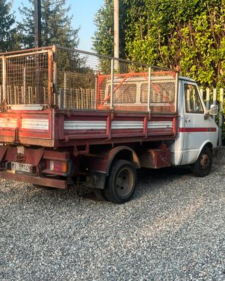 iveco dayli 35-8