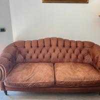 Divano stile Chester