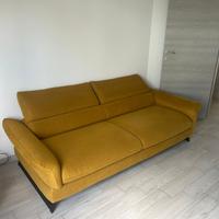 Divano conforama come nuovo