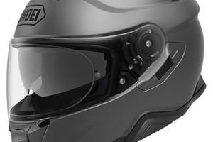 Caschi moto. Leggere tutto l’annuncio