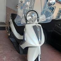 Piaggio beverly 300 i.e
