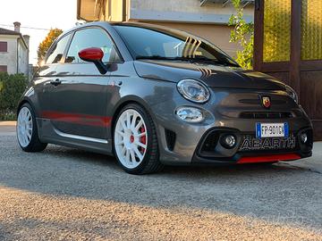 Abarth 595 competizione