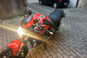 Ducati monster 1200