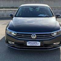 VOLKSWAGEN - Passat - 2.0 TDI 190CV DSG Executive