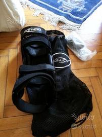 Tutore donjoy per legamento crociato destro