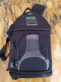 Zaino monospalla Lowepro 200aw