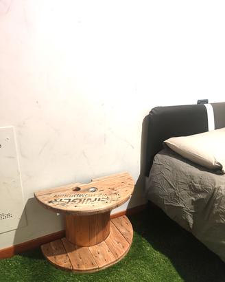 Comodini in legno industrial bobina 