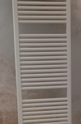 Termoarreda radiatore bianco