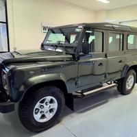 LAND ROVER Defender 110 2.4 TD4 SE UNICOPROPIETR