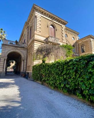 NUDA PROPRIETÀ 200 mq (Piazza Roma)