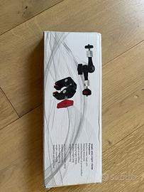 Braccio regolabile per flash o fotocamera