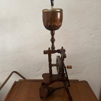 Posacenere vintage da terra in legno marrone