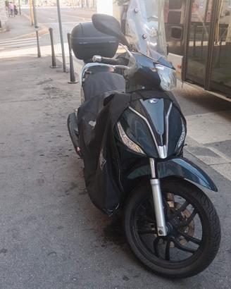 Kimco people 125s