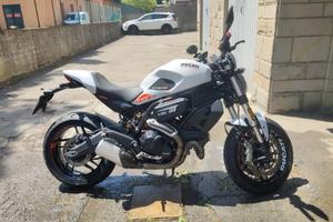 Ducati Monster 797+ 17000 km