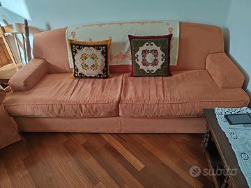 Divano e poltrona