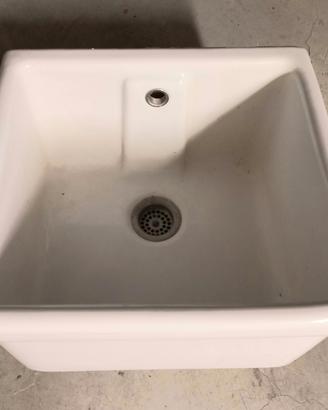 Pilozzo in ceramica a parete 42 x 38 e altezza 25