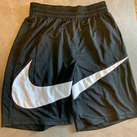 Pantaloncini Nike