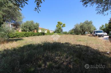 TER. RESIDENZIALE A TERAMO