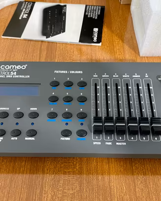 Cameo CONTROL 54 mixer luci DMX 54 canali