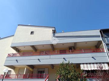 6 LOCALI A CASSANO DELLE MURGE