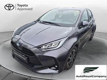 Toyota Yaris Hybrid Trend MY21