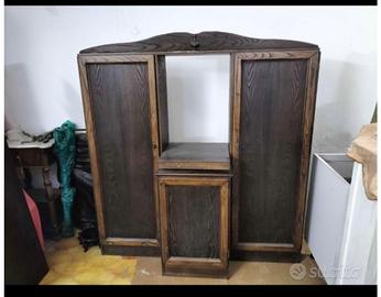 Armadio artigianale in legno