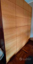 armadio quattro stagioni in legno di frassino 