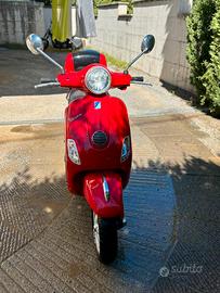Vespa LX 50 2012 • SOLO 5.000 KM