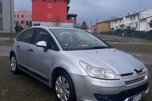Citroen C4 1.6 HDi 90CV Classique