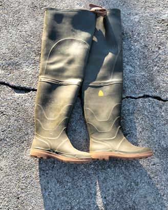 stivali alti misura 43/44