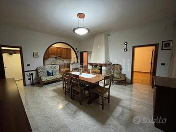 Villa singola Castelbellino [Cod. rif 11877VRG]