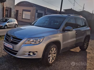 Volkswagen Tiguan 2.0 TDI 140CV 4MOTION DSG Sport 