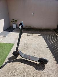 Monopattino Ninebot E25E 