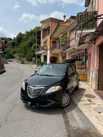 Lancia Ypsilon 1.2 69 CV 5 porte Platinum, NO VINC